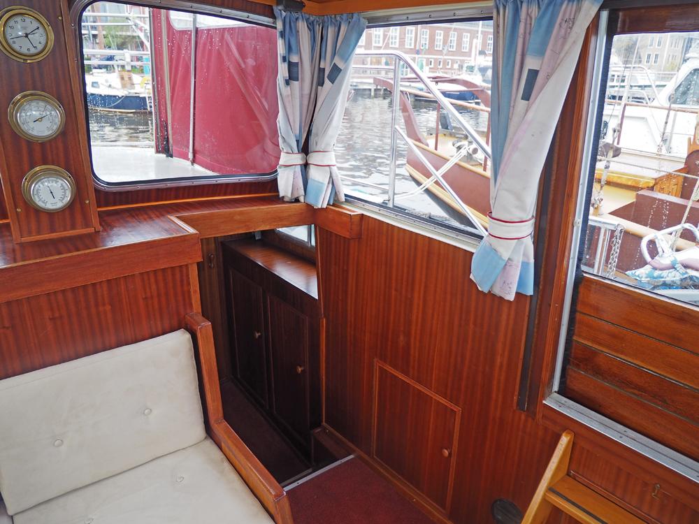 Stuurhuis, Accommodatie